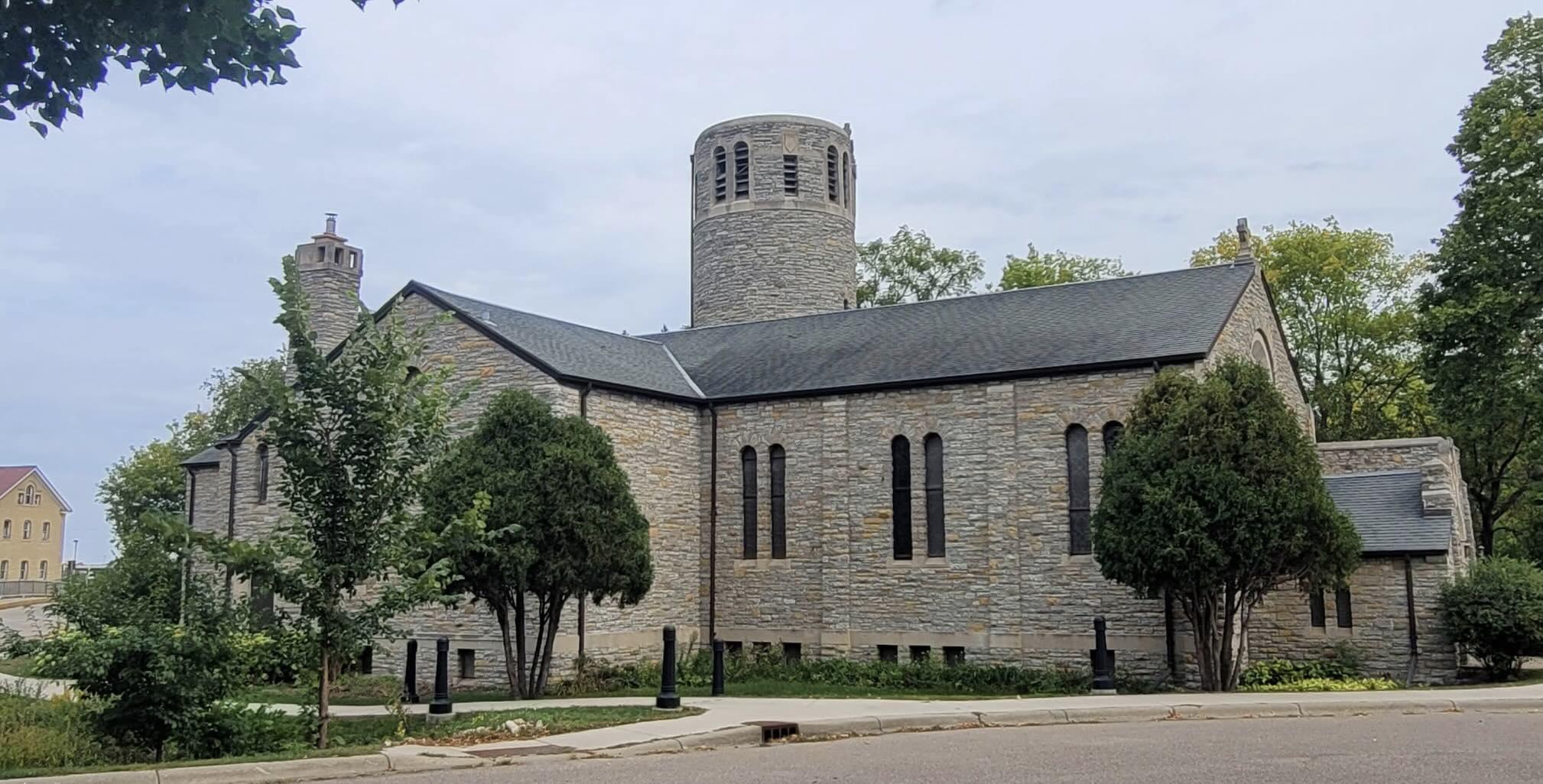 Ft. Snelling Memorial Chapel Service and fellowship